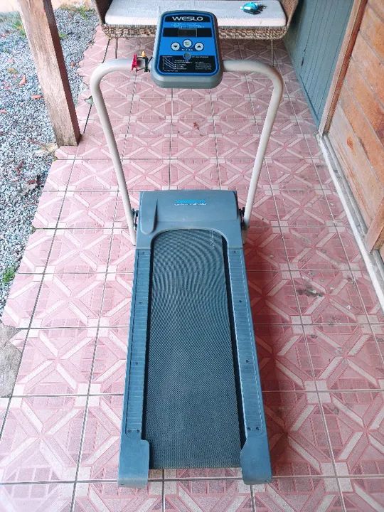 Esteira Eletrica Weslo Cadence 4500 750 a vista ou 12 x de 75 no cartão - Foto 4