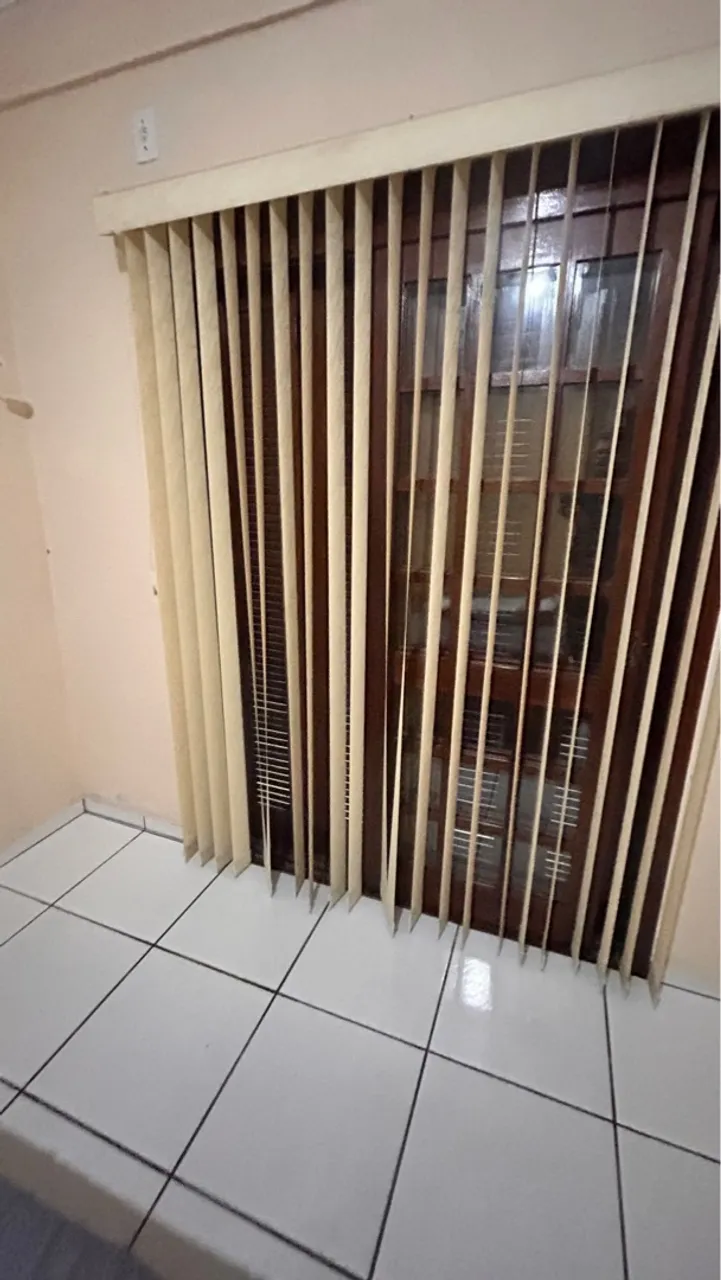 Persianas Verticais - Elegância e Privacidade para sua Casa