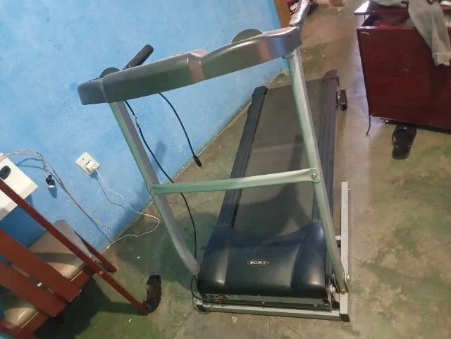 Esteira Ergométrica Kikos E800 - Foto 4