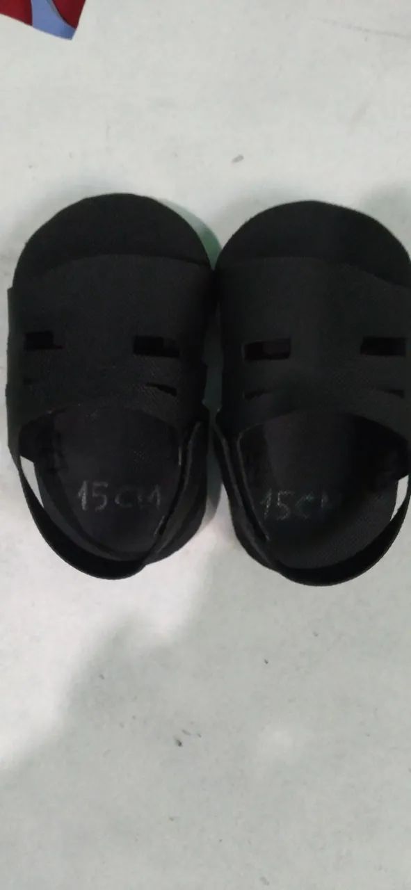 VENDE-SE SANDÁLIAS INFANTIL 15 CM - Foto 2