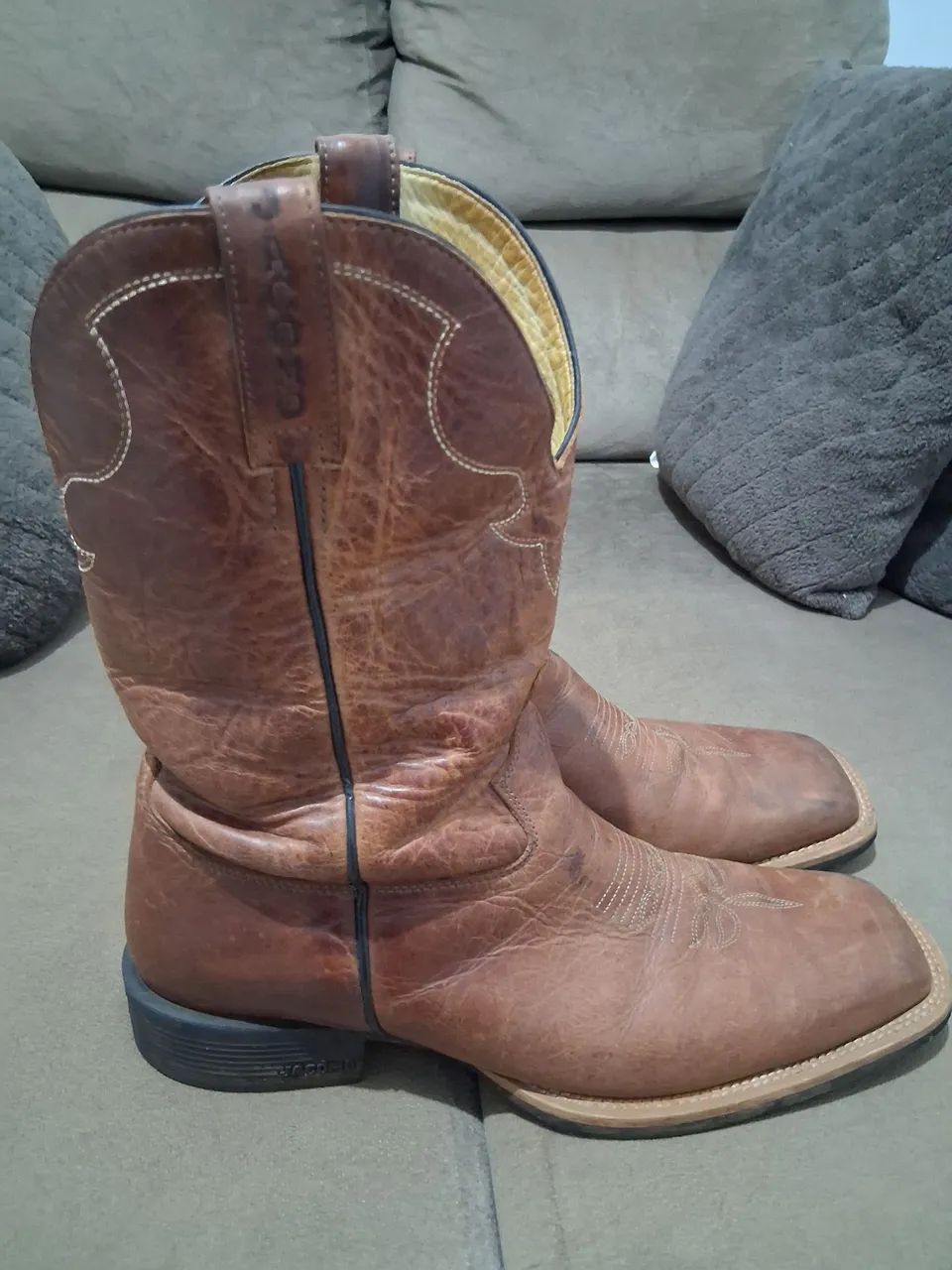 Bota Jácomo 41 - Foto 5