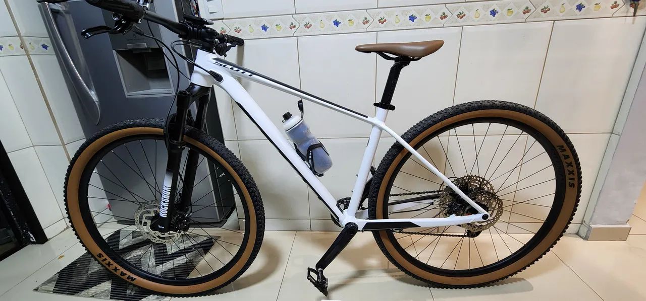 Bicicleta Scott Scale 965 - Performance e leveza em cada pedalada! - Foto 2