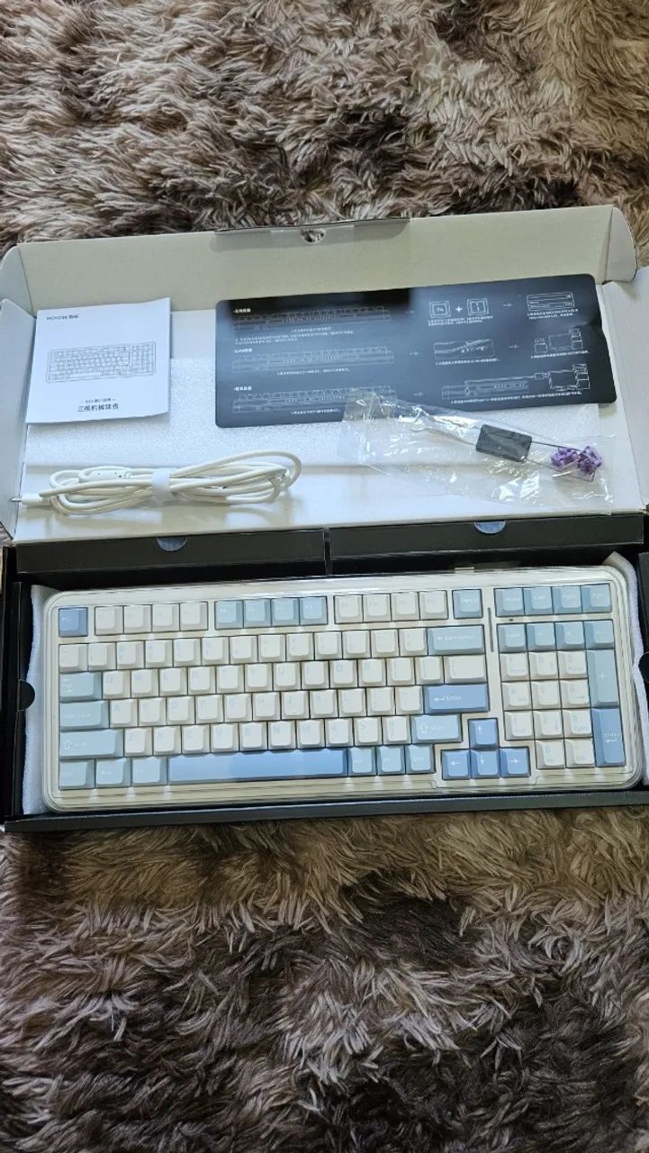 MCHOSE K99 - Teclado Mecânico Tri-Mode