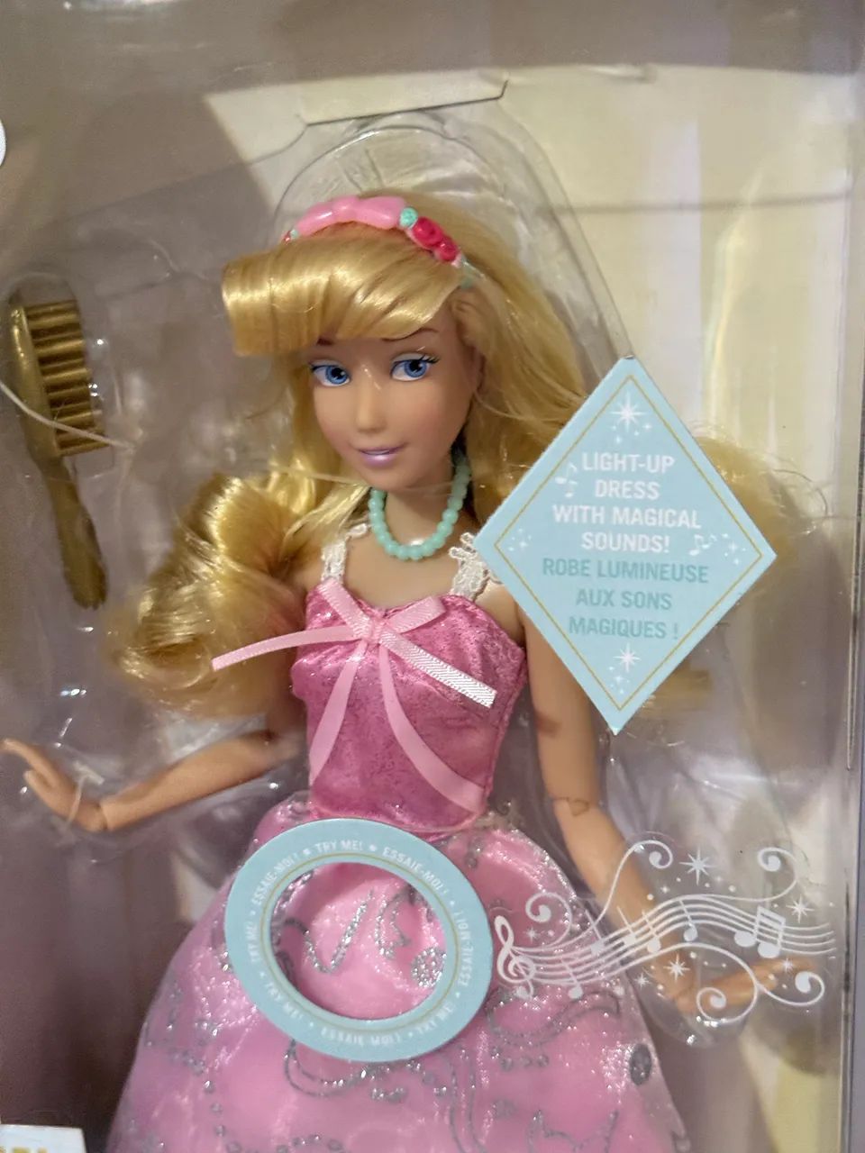 Boneca Barbie Cinderella Vestido Rosa que toca e Ascende Light Up