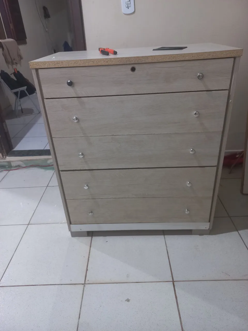Cômoda 5 Gavetas usada