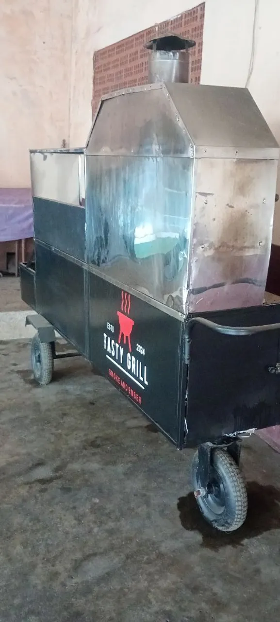 Churrasqueira Móvel Profissional - Tasty Grill