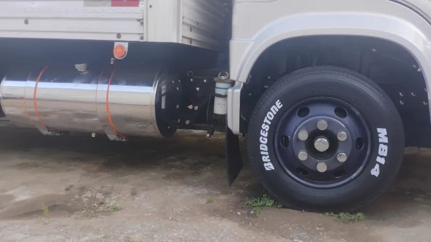 Rodas de ferro em bom estado 