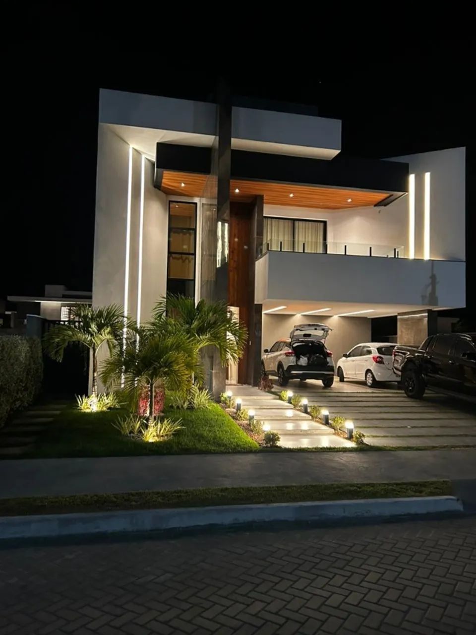 Casa de Luxo para Aluguel no Condomínio Ville al Mare