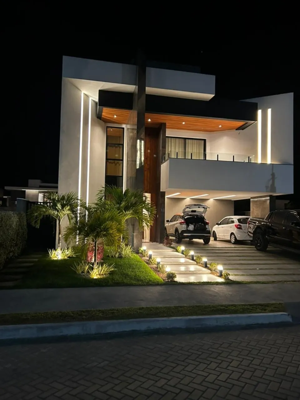 Casa de Luxo para Aluguel no Condomínio Ville al Mare