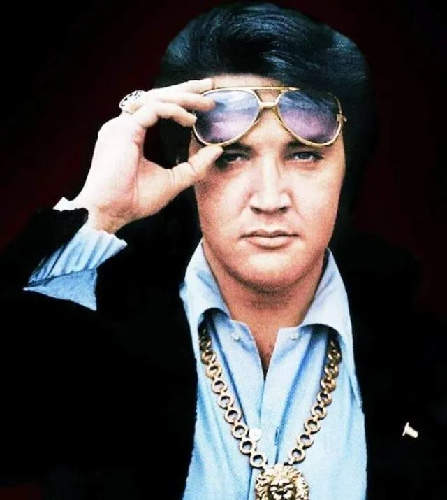 Colar Elvis Cover(Lion Head)Feito pelo mesmo designer de joias do próprio Elvis - Foto 6