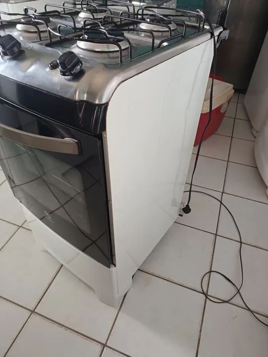 Fogão Electrolux 4 Bocas - Usado - Foto 3