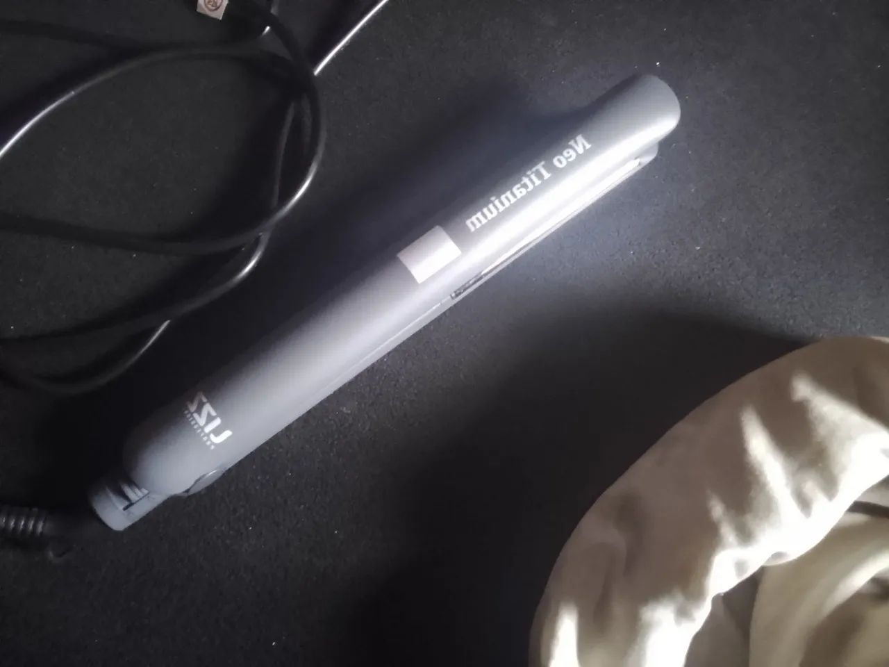 Prancha de Cabelo Neo Titanium - Lisa e Brilhante