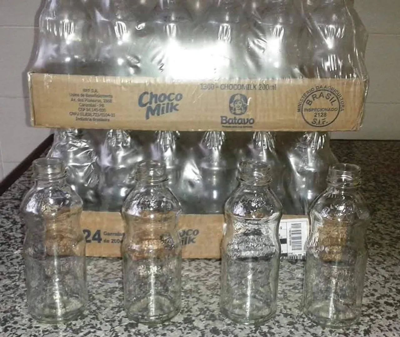 GARRAFINHAS DE VIDRO 200 ML VASOS - Foto 6