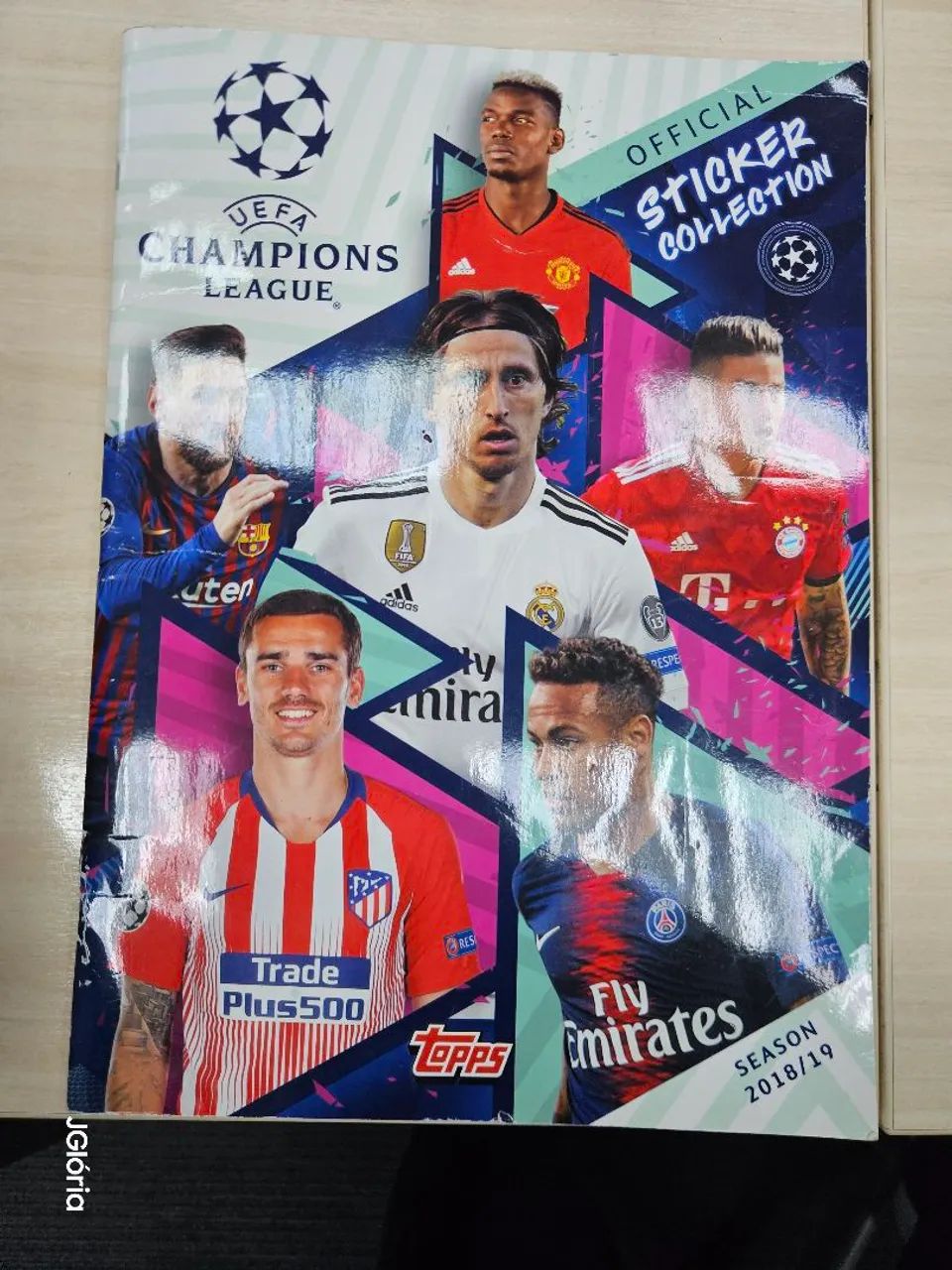 Álbum de figurinhas UEFA Champions League Season 2018/19 - Incompleto