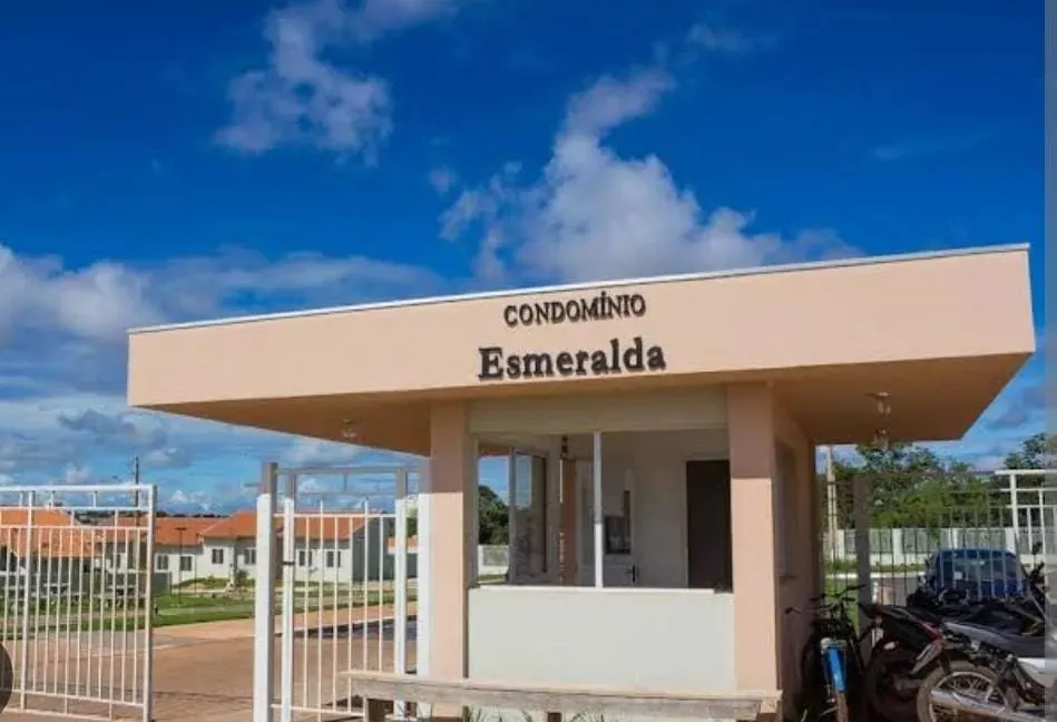 vendo linda casa condominio esmeralda