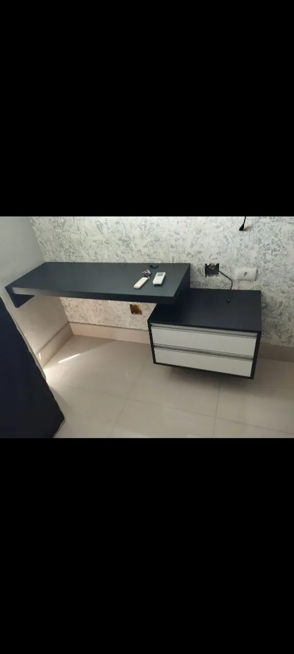 Mesa de computador com Gaveteiro (planejado)