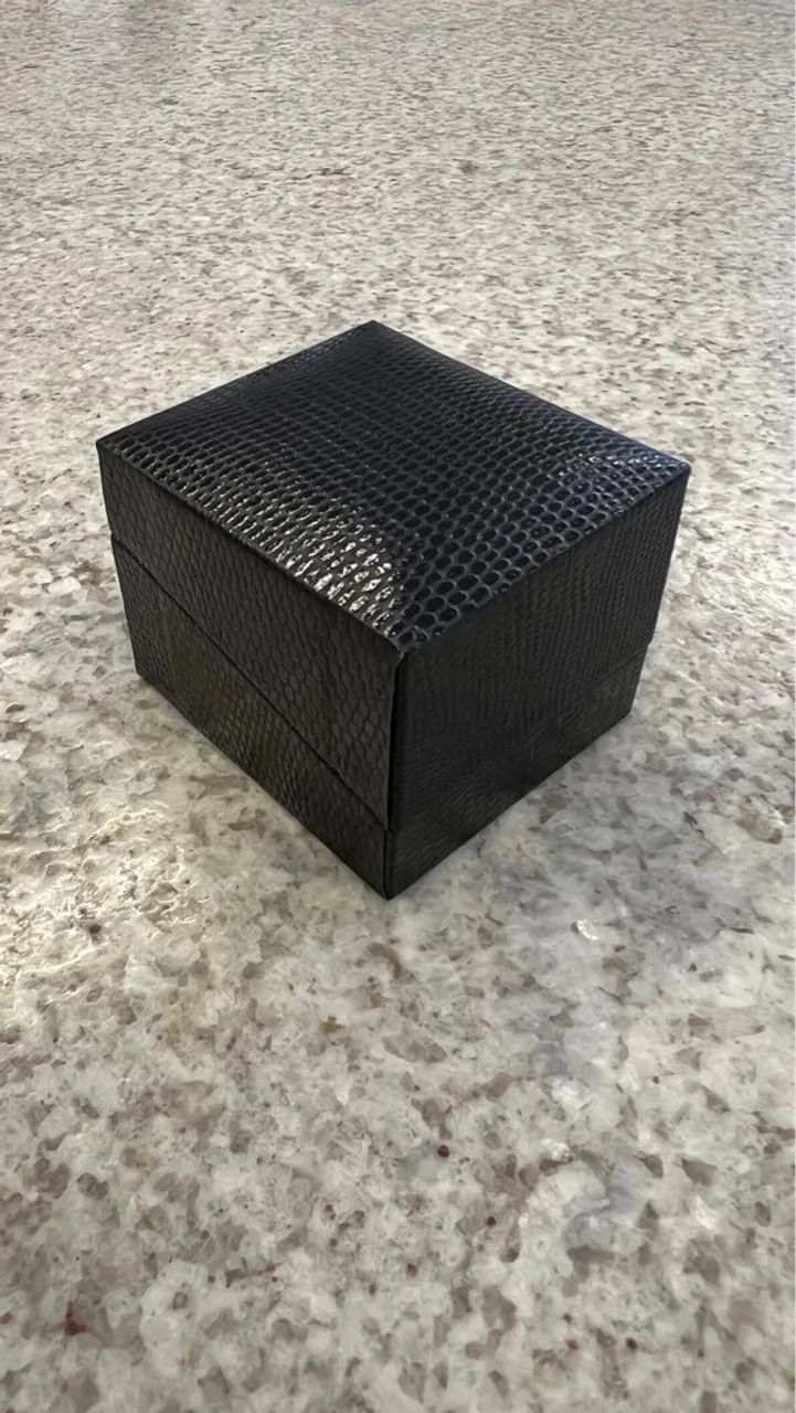 CAIXA DE ANEL (COURO TEXTURIZADO) - Foto 2