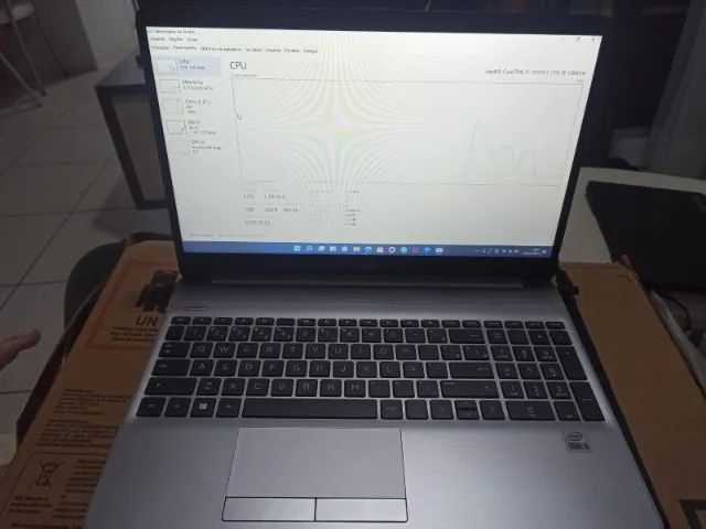 Notebook HP 256 G8  i5-1035G1 16 GB DDR4  NVMe de 256 GB - Foto 2