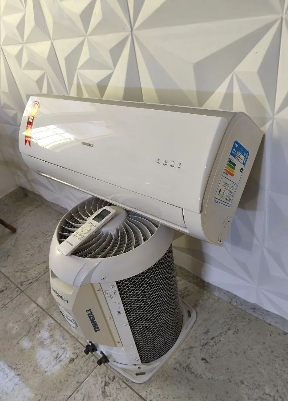 Ar Condicionado Tempstar Midea 9000 btus - Foto 3