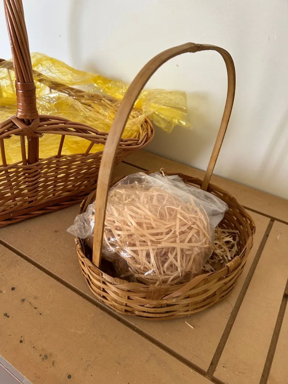 Cesta de Vime Decorativa com Alça - Foto 2