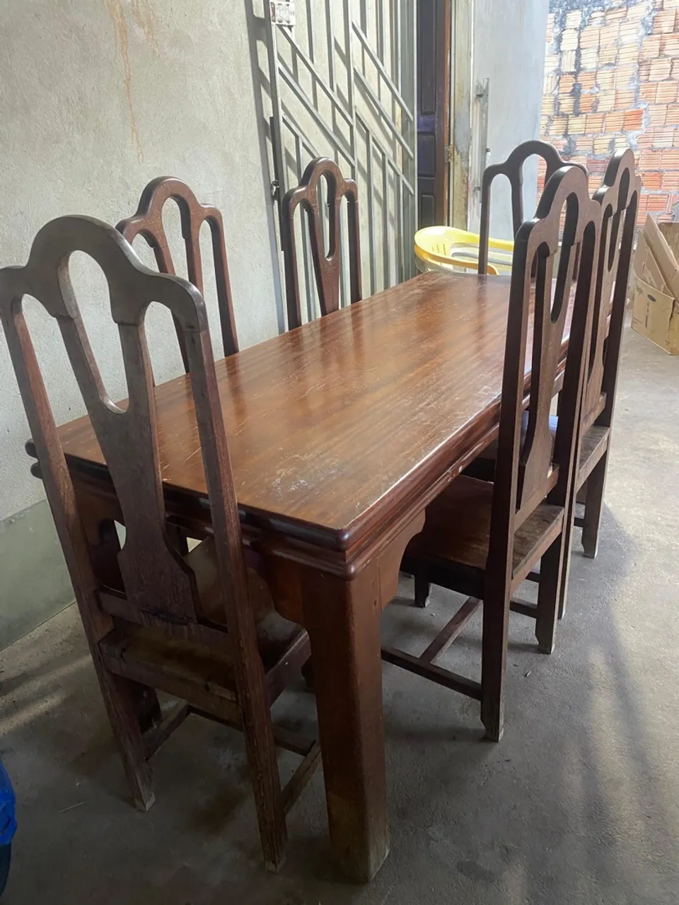 Mesa de Jantar de Madeira com 6 Cadeiras