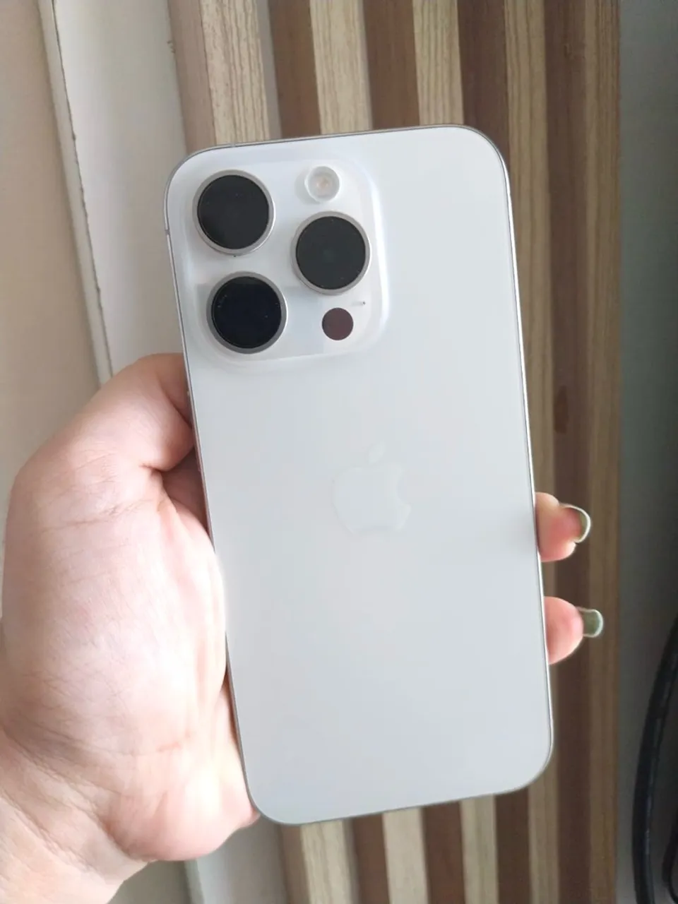 IPHONE 15 PRO GARANTIA APLLE