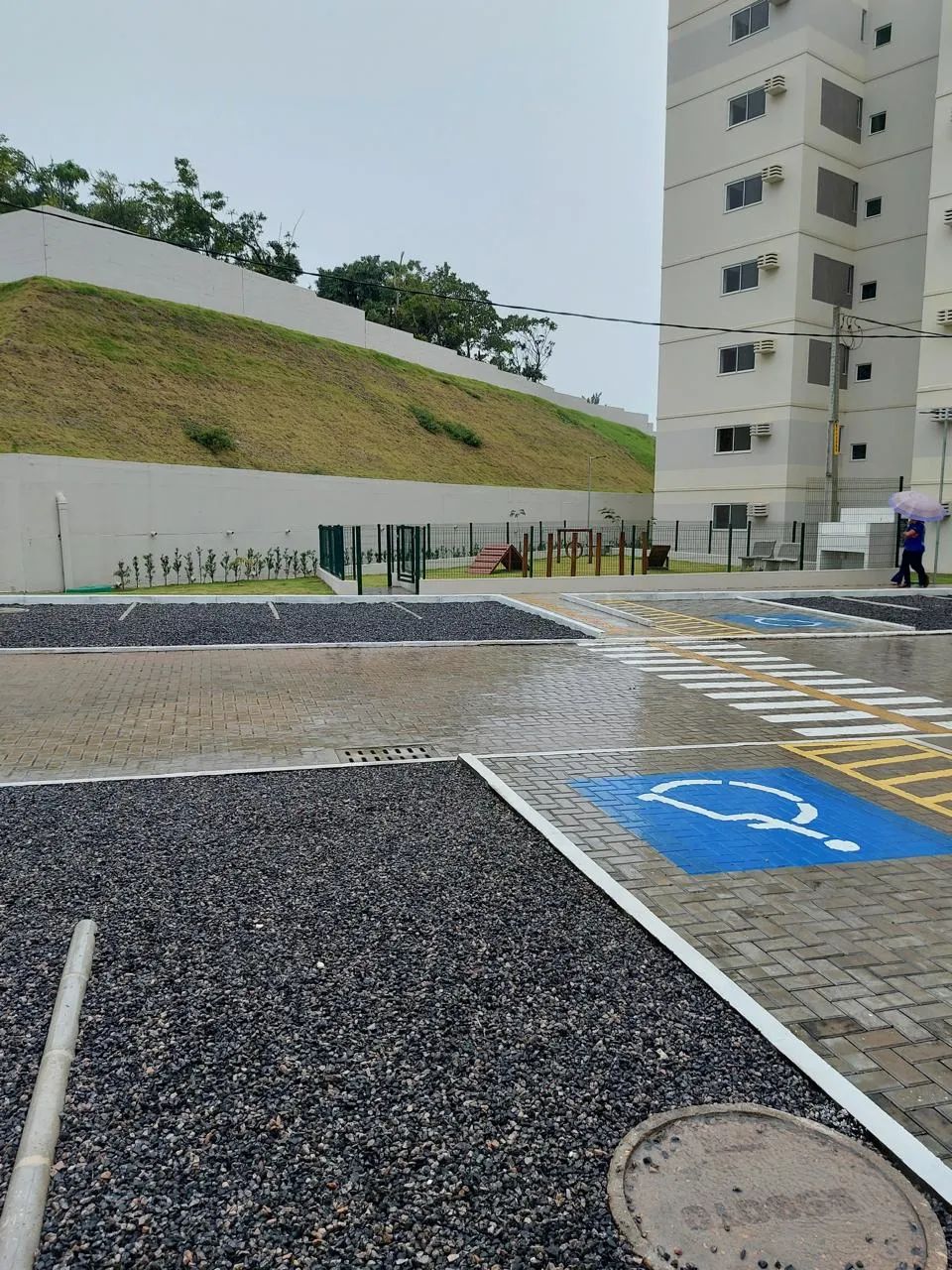 Alugo apto -2 quartos sendo 1 suíte - Foto 2