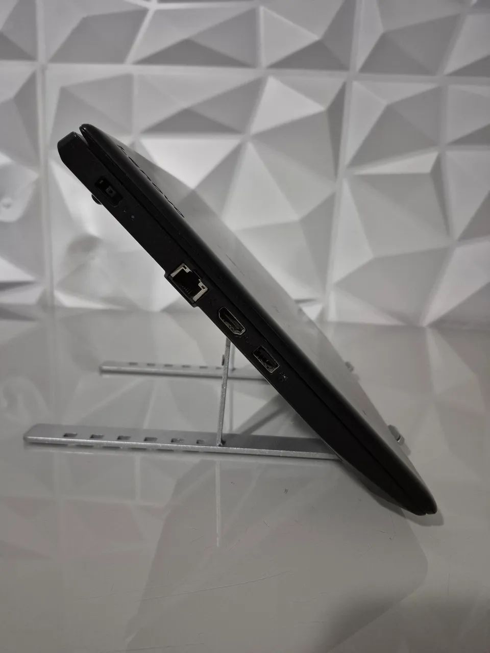 Notebook Lenovo ThinkPad E470 - Intel Core i5, 8GB RAM, SSD 240GB - Foto 4