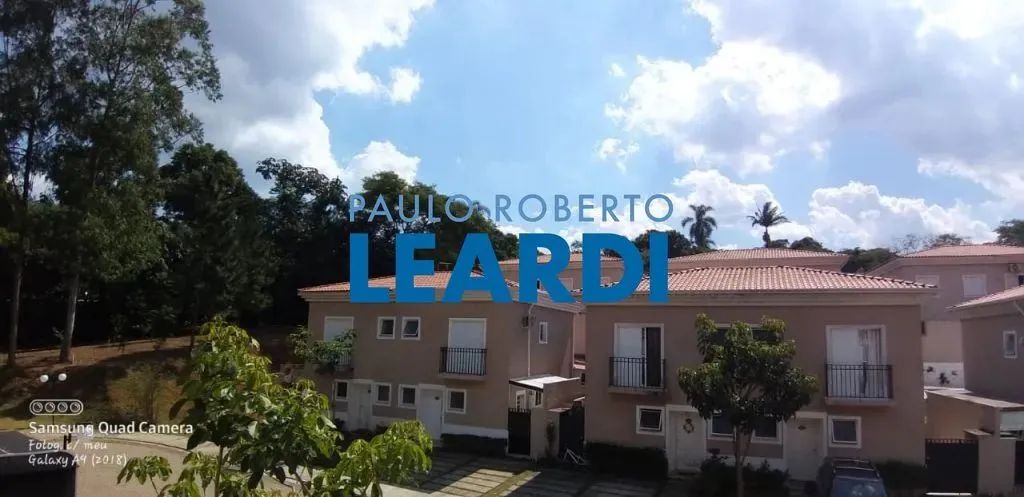 CASA EM CONDOMÍNIO - JARDIM COLIBRI - SP