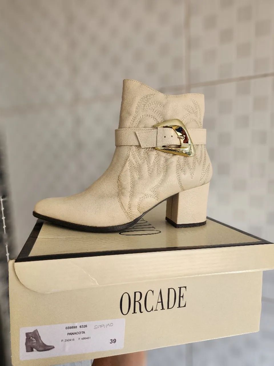 Bota orcade branca