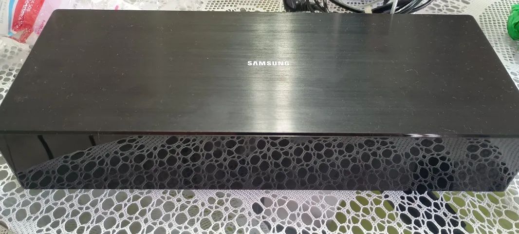 TV 55 Samsung The Frame - com defeito na tela  - Foto 2