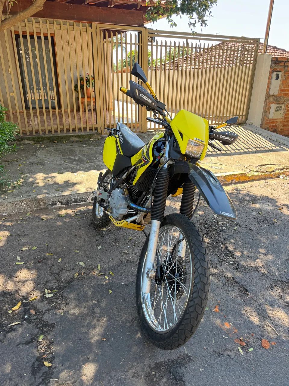 XR 250cc Tornado  - Foto 3
