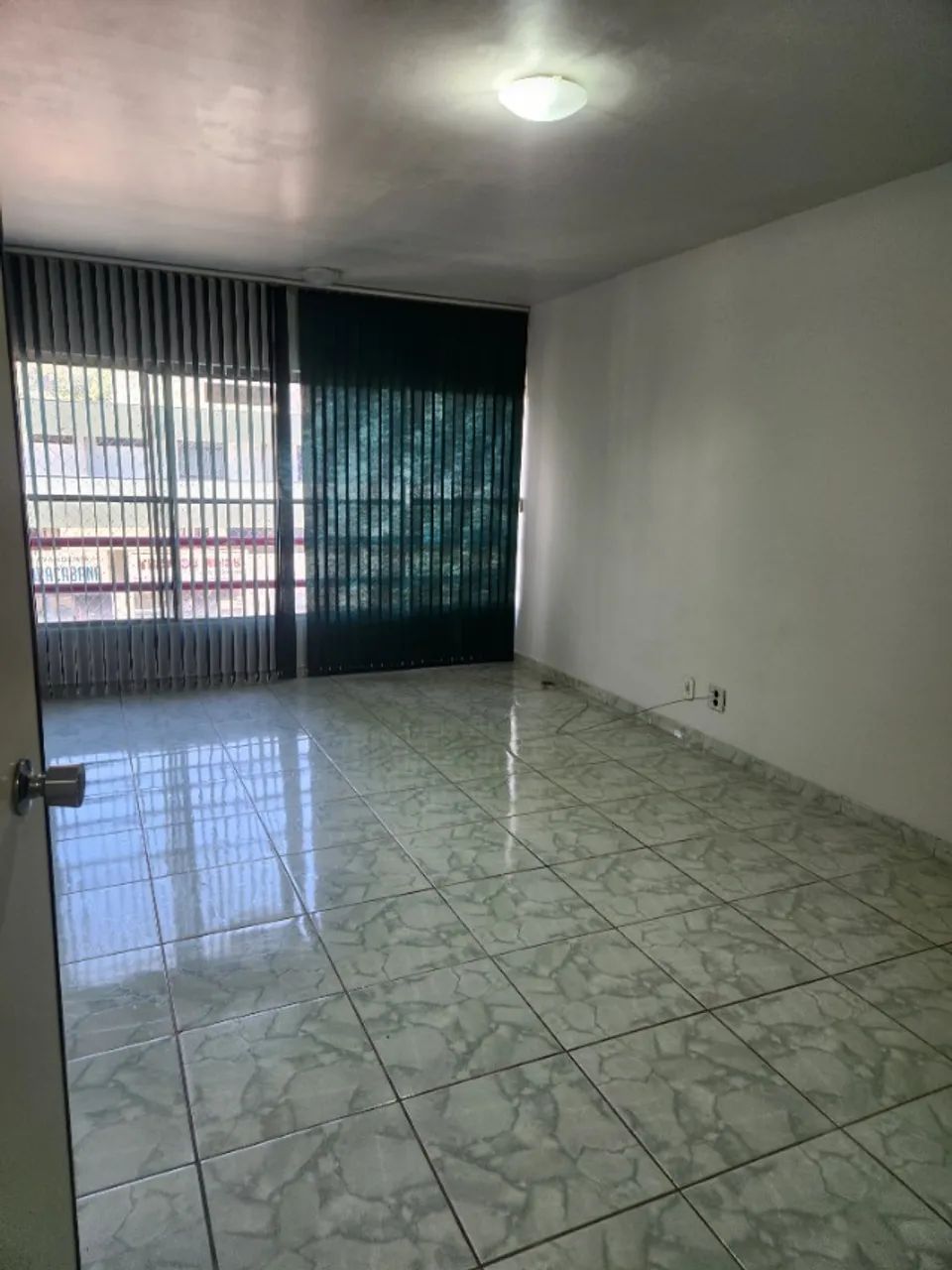 quitinete asa norte1 