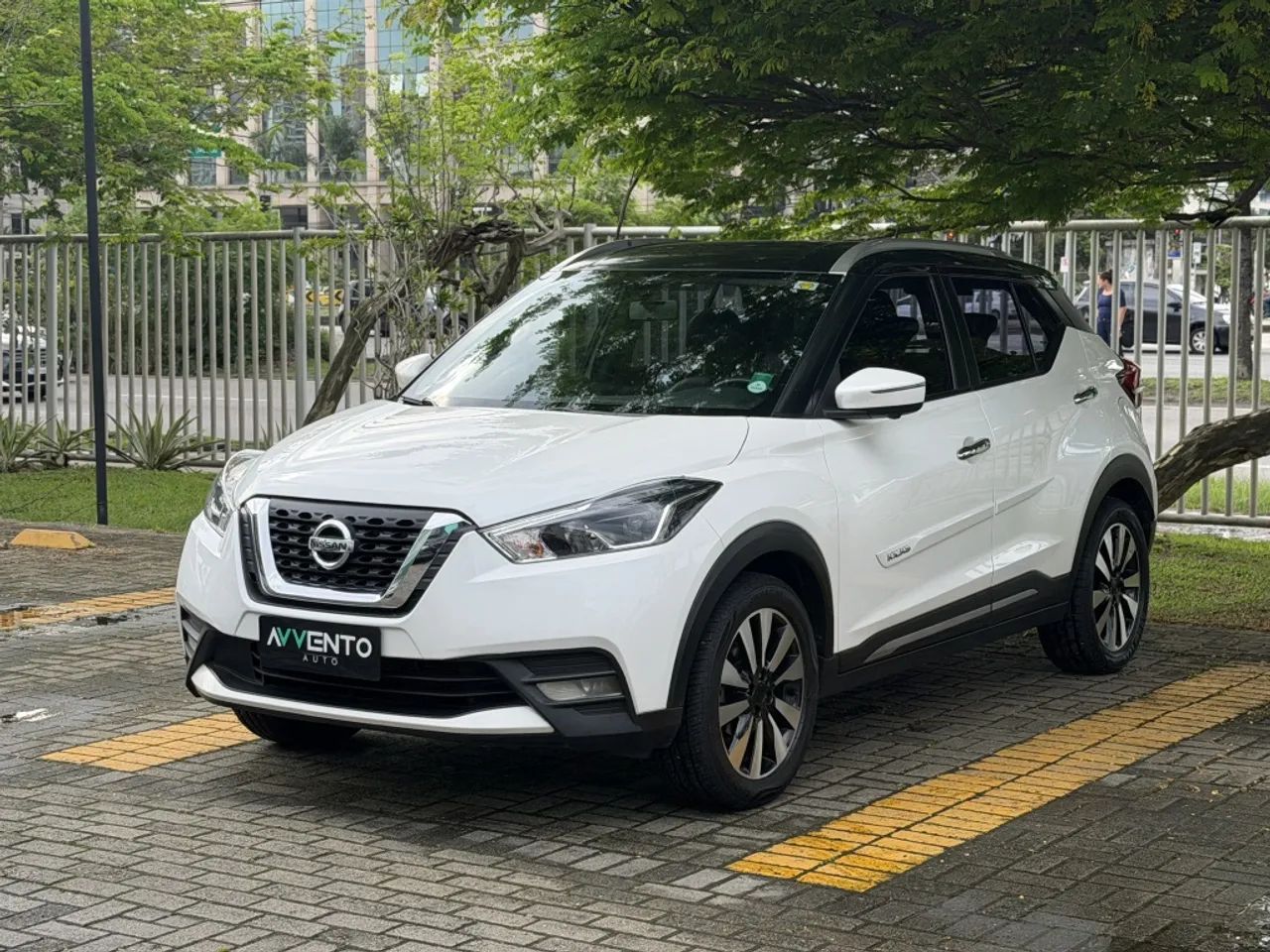 Nissan Kicks SL 1.6 16V Flexstar 5P Aut. 2020