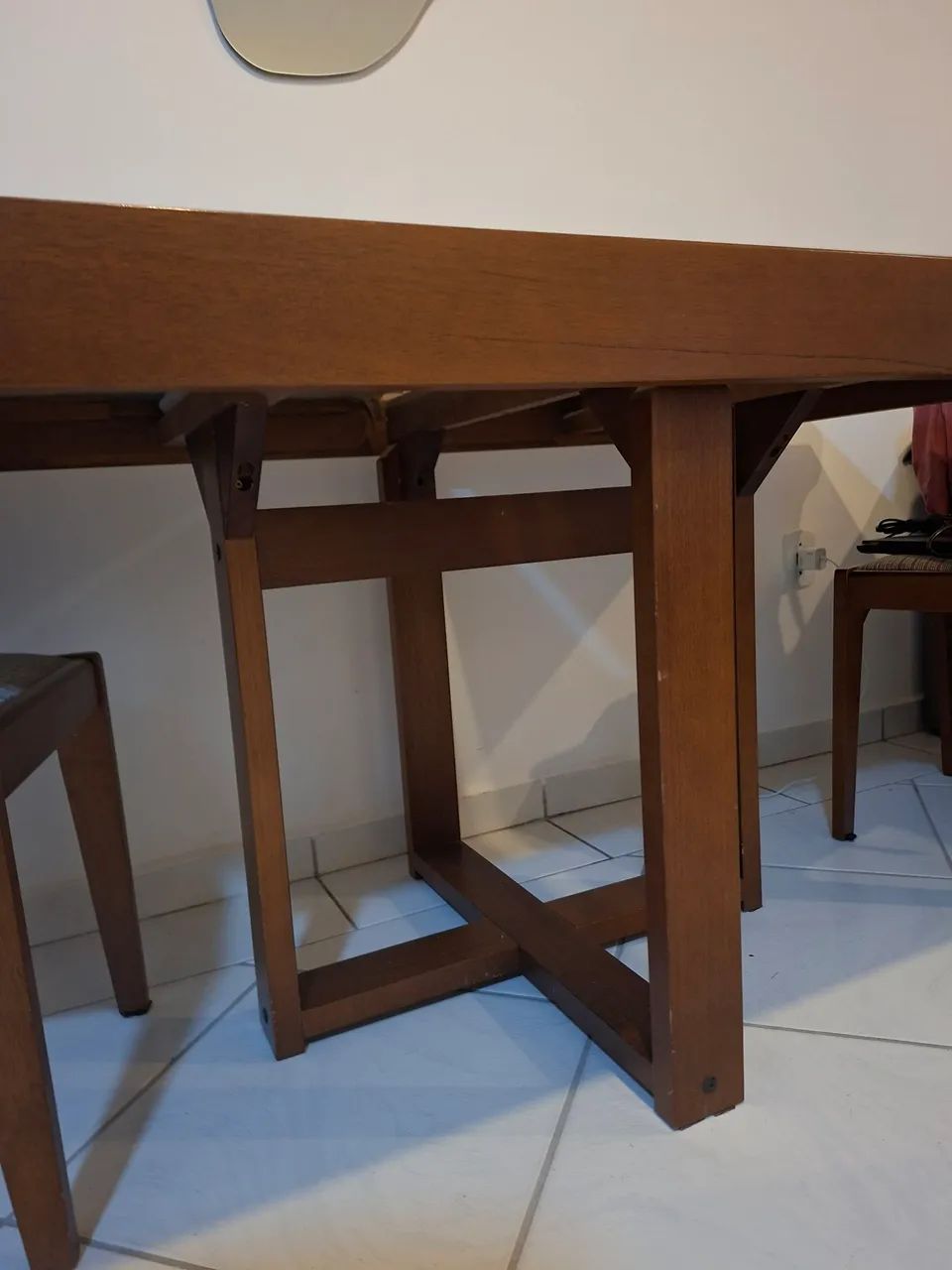 Mesa madeira 4 cadeiras - Foto 3