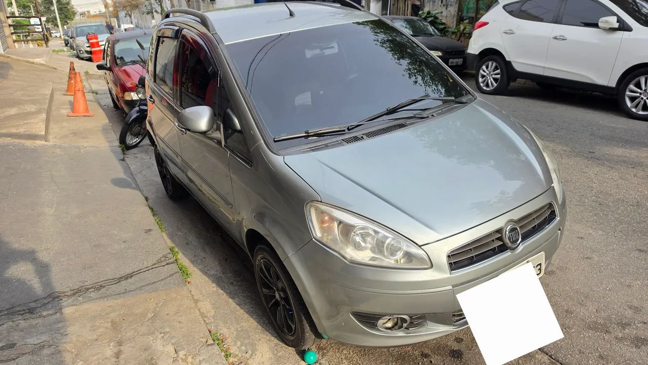 Fiat Idea Attractive 1.4 Fire Flex 8V 5P 2012 - Foto 4