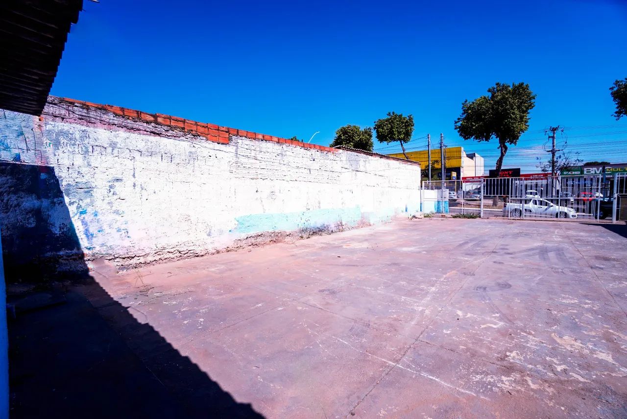LOTE COM BARRACÃO - SETOR JARDIM PRESIDENTE