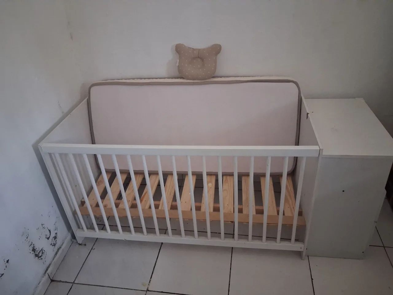 Berço cômoda com colchão incluso 