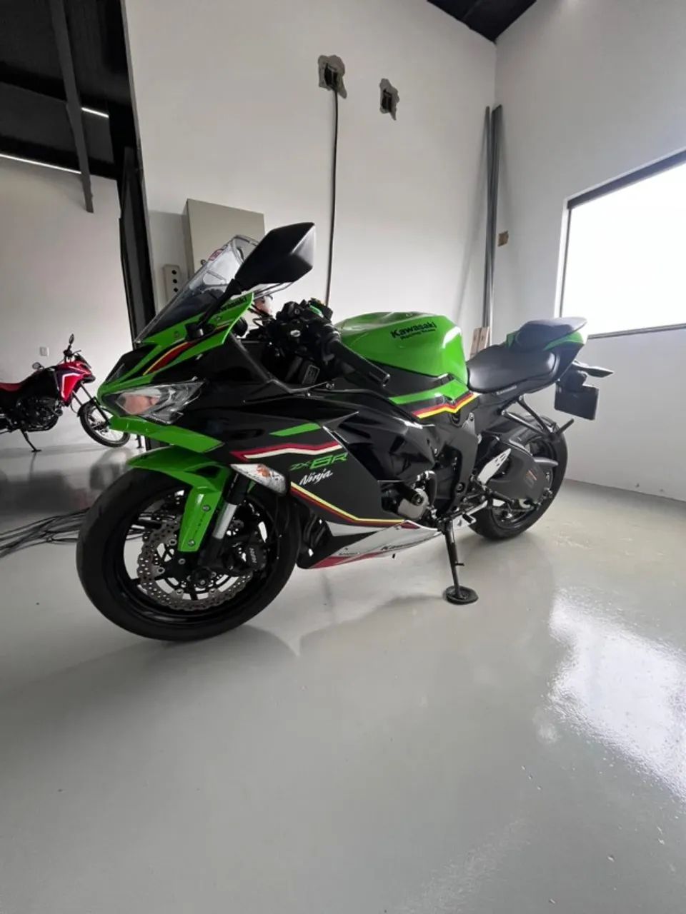 Kawasaki Zx-6r 636cc 2021 - 1484587349 | OLX