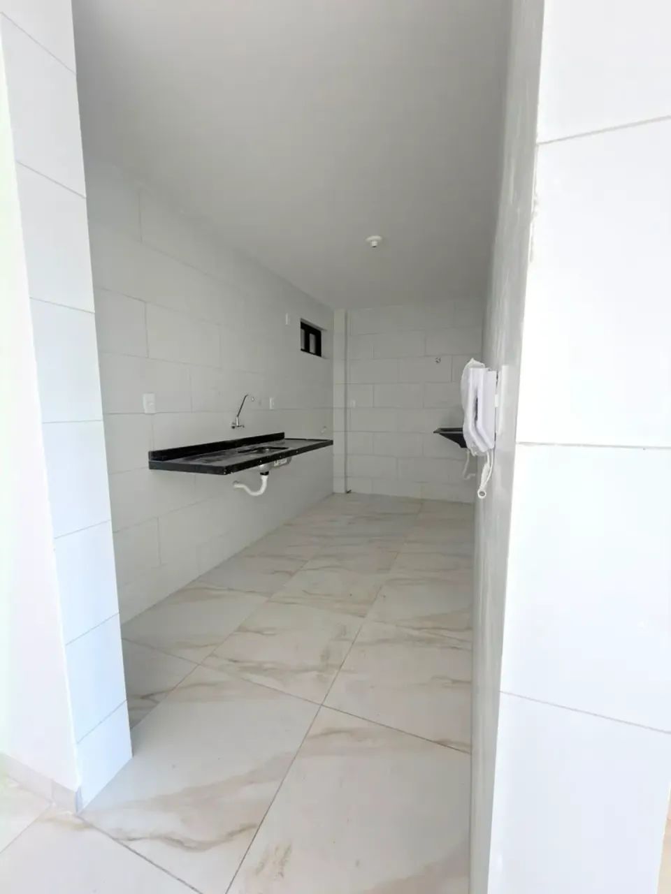 APARTAMENTO TÉRREO NO GEISEL