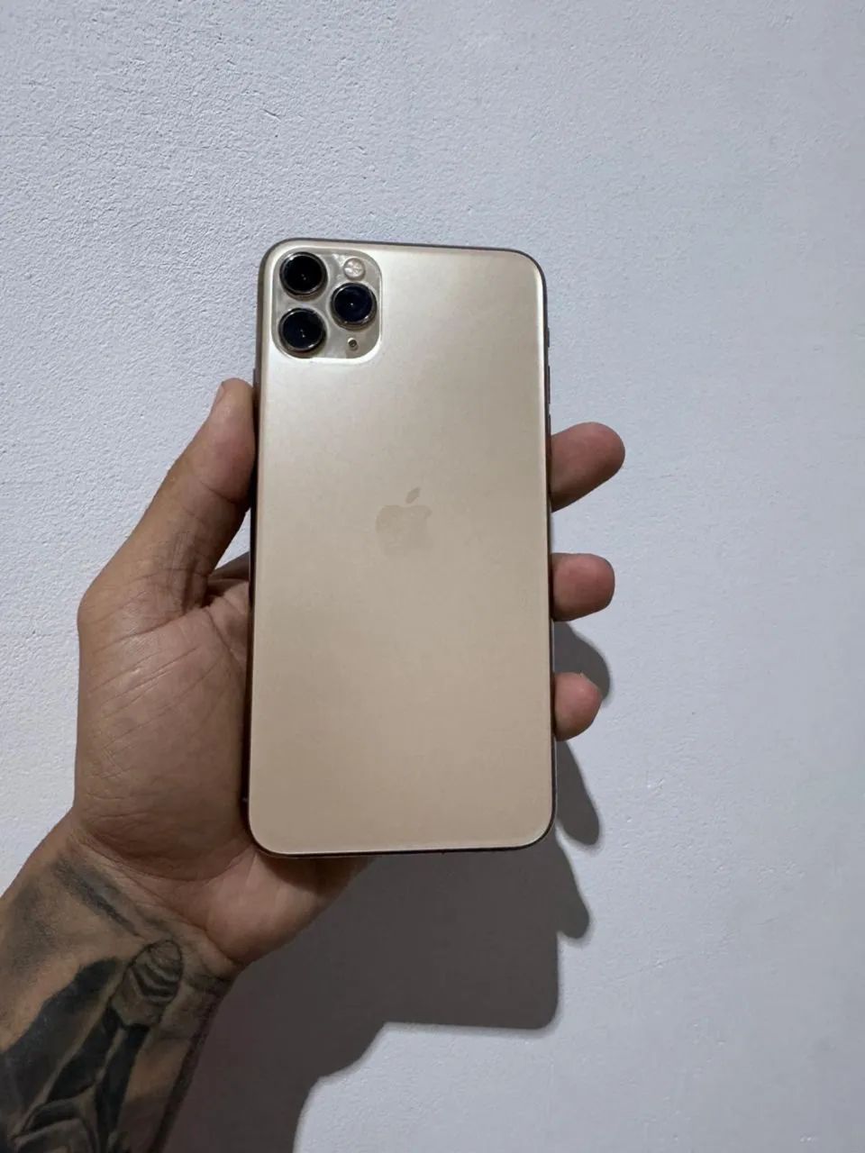 iPhone 11 Pro Max 64gb - Foto 2
