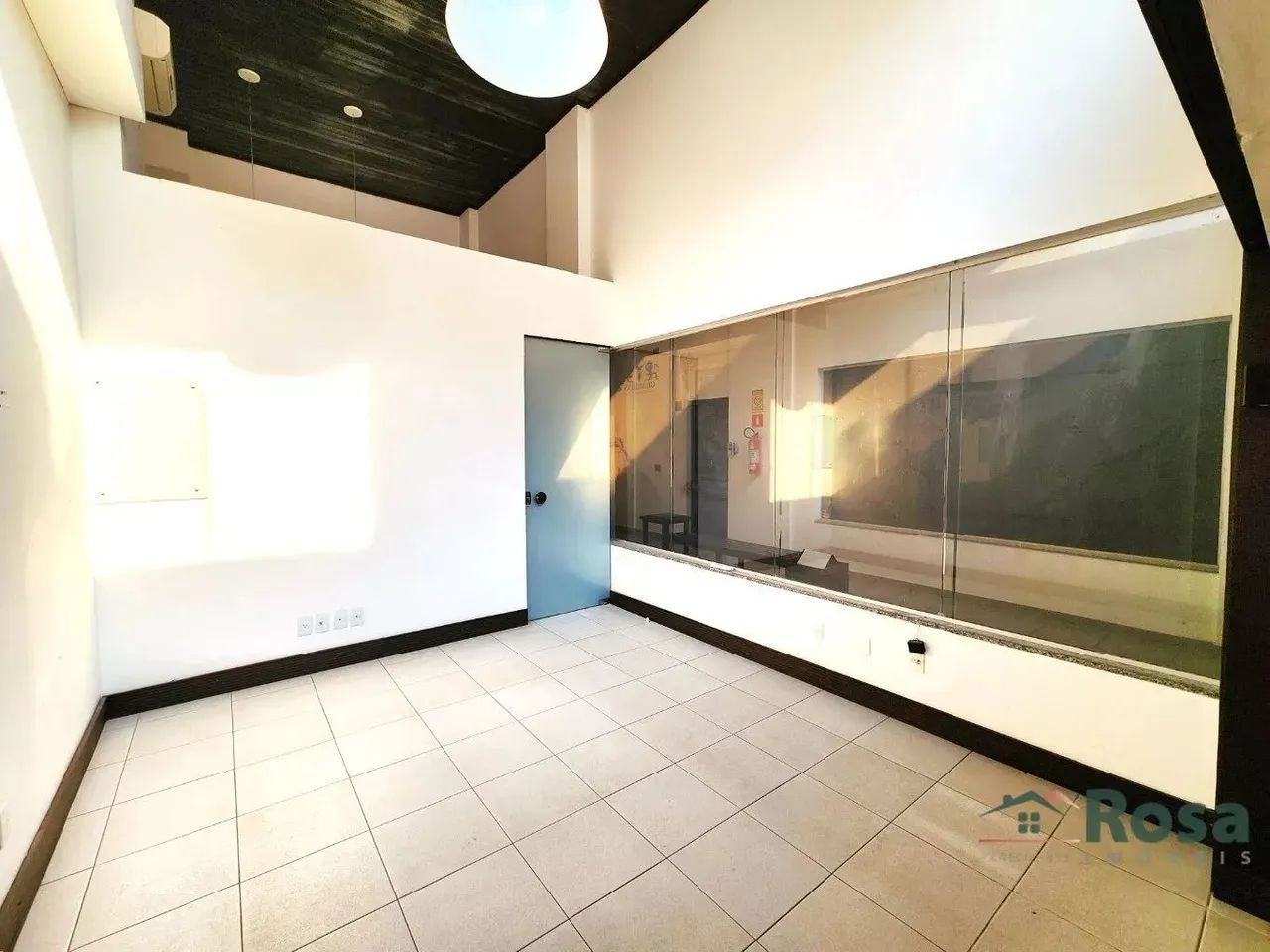 Loja Térrea na Av. Fernando Correa - Foto 5