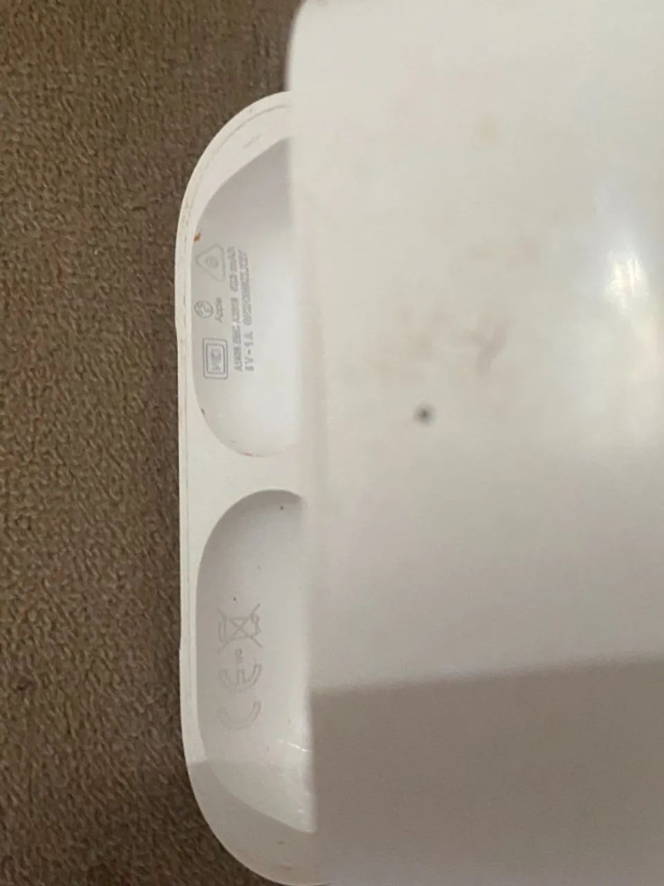 Estojo de recarga MagSafe (Lightning) para AirPods Pro 2