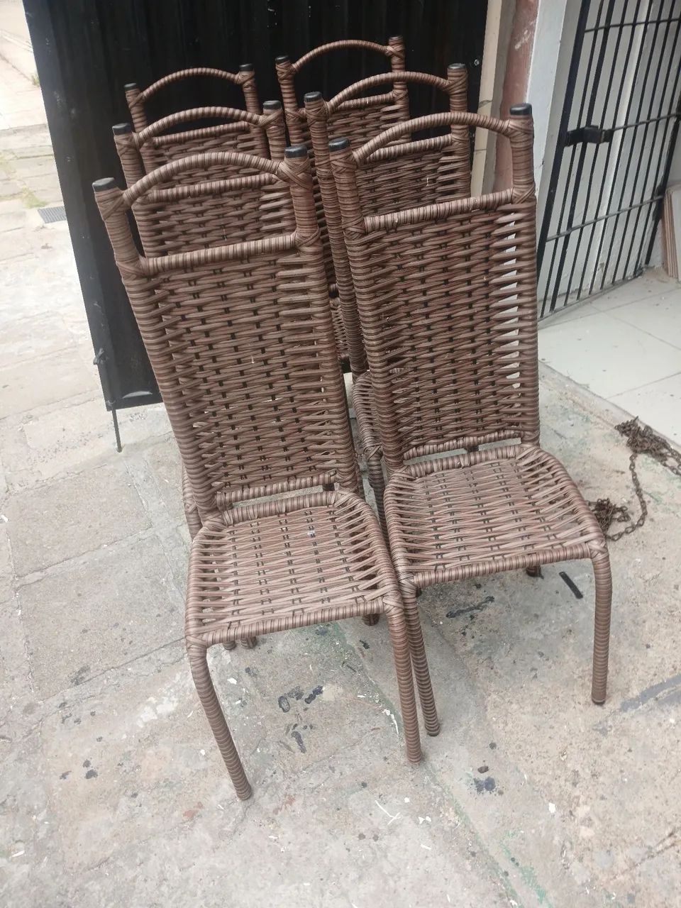 06 cadeiras lindas e perfeitas - Foto 4