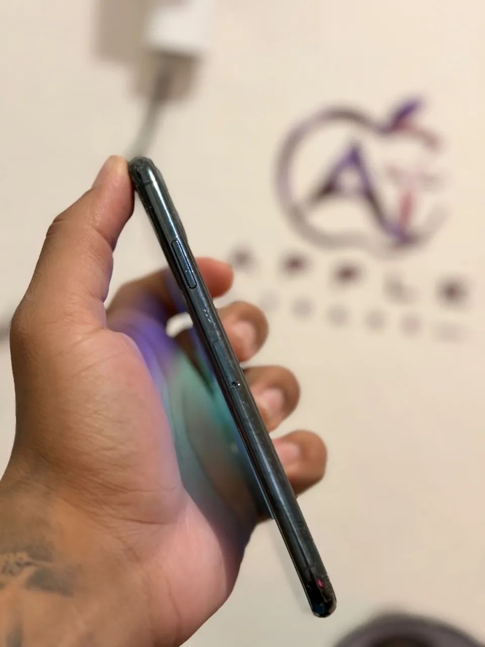 iPhone 11 Pro Max 256GB com Capinha e Carregador Bateria 84% - Foto 5