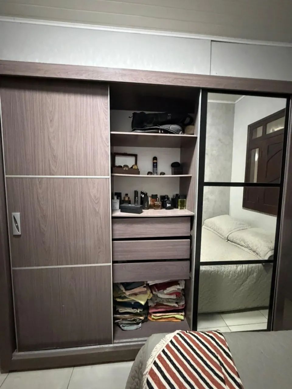 Guarda roupa e cômoda - Foto 3