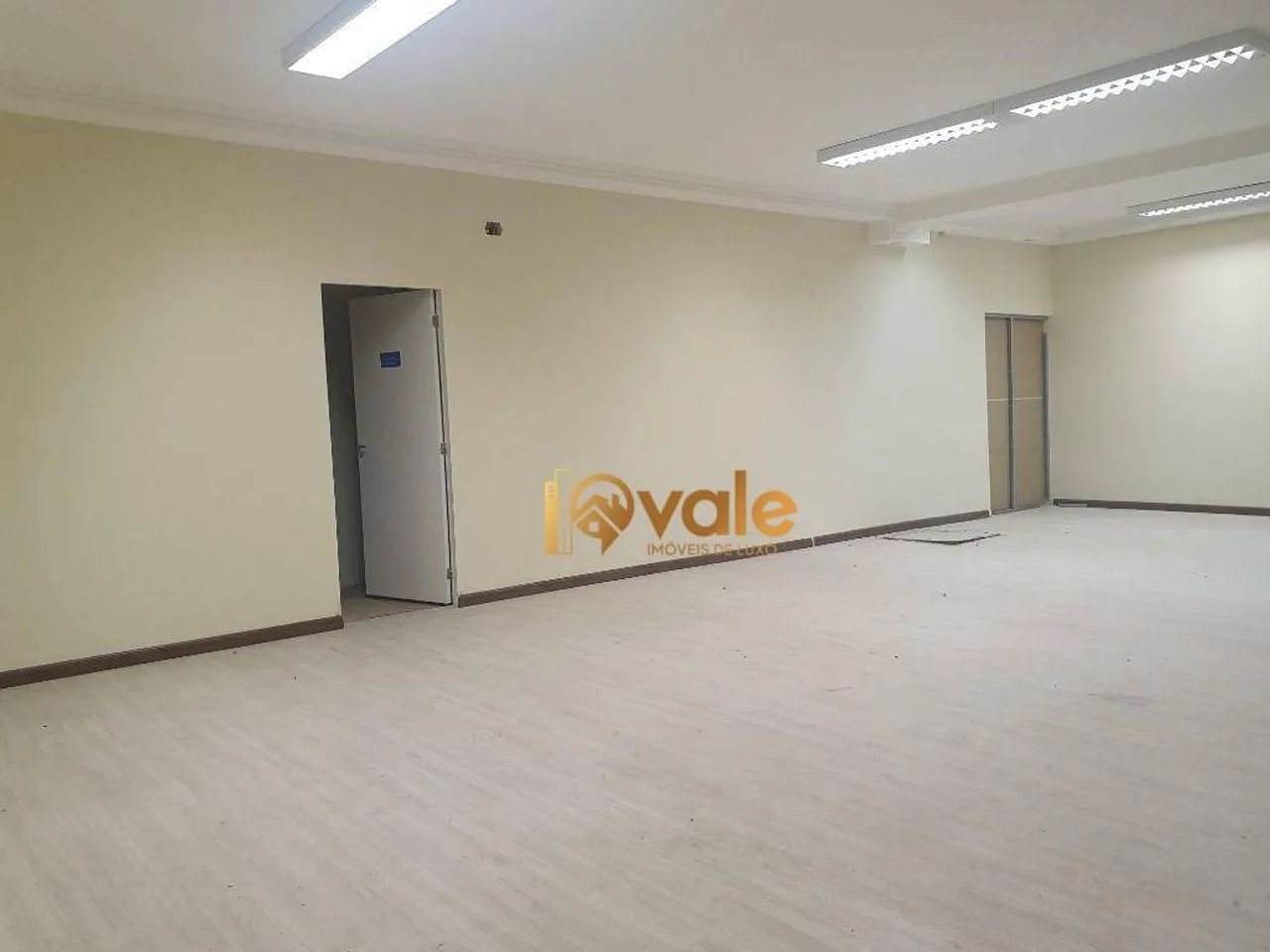 Salão para alugar, 135 m² - Centro - São José dos Campos/SP - Foto 2