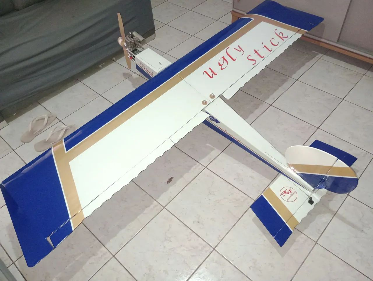 aeromodelo istik a gasolina 