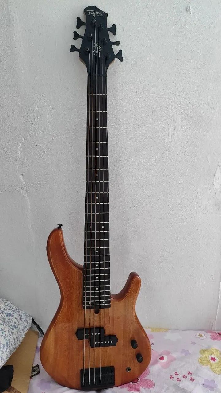Baixo 6 cordas  - Foto 5