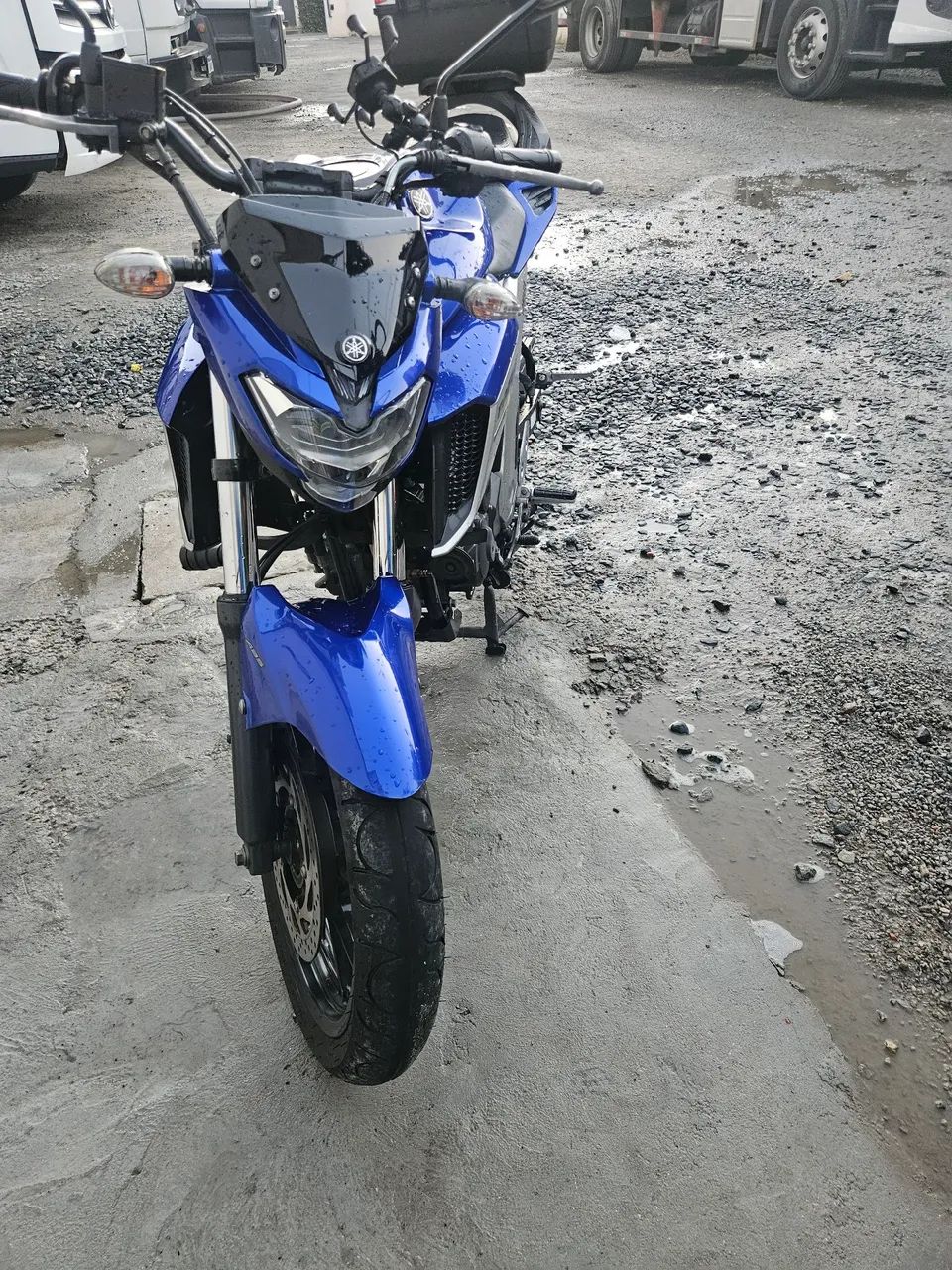 Fz25  - Foto 4